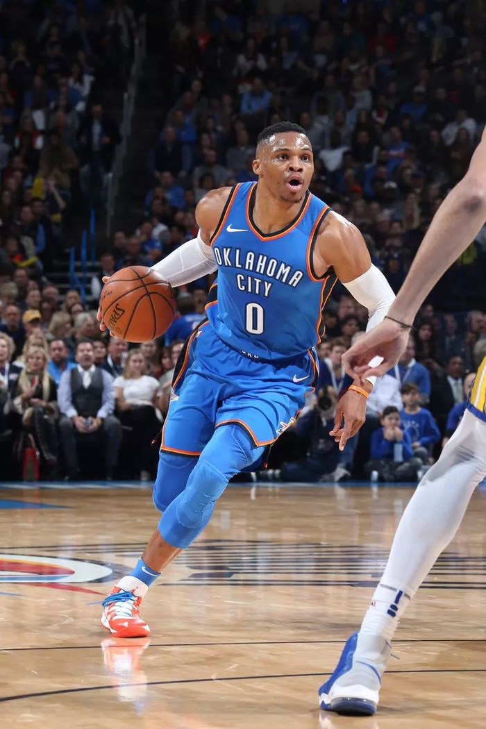 kaiyun-赛后社区盾焦点战，塞维利亚完成主帅复盘，话题不断，更衣室氛围转暖的简单介绍