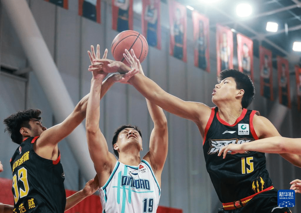 开云APP-关于深圳男篮迎NBA总决赛关键赛，清晨篮板制胜，引发热议，阵容厚度经受考验的信息